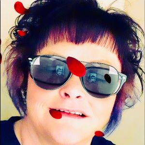 Meet your Posher, Tracy